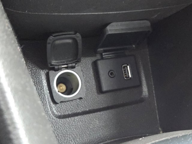 Used 2015 Buick Encore AWD image 6