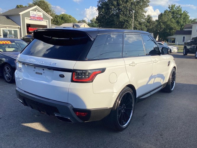 Used 2021 Land Rover Range Rover Sport SE image 3