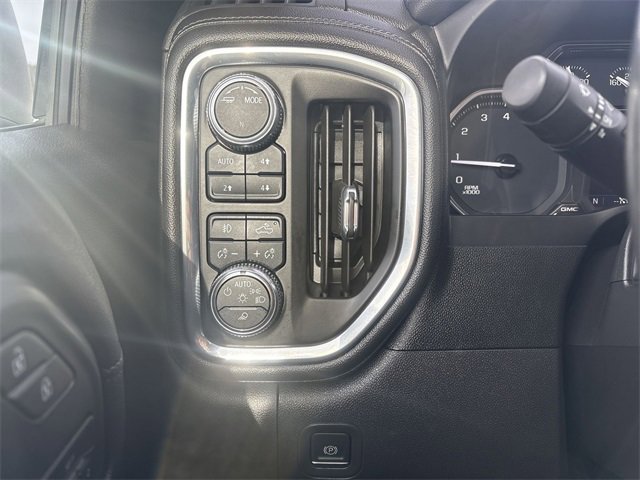 Used 2021 GMC Sierra 1500 SLT image 18