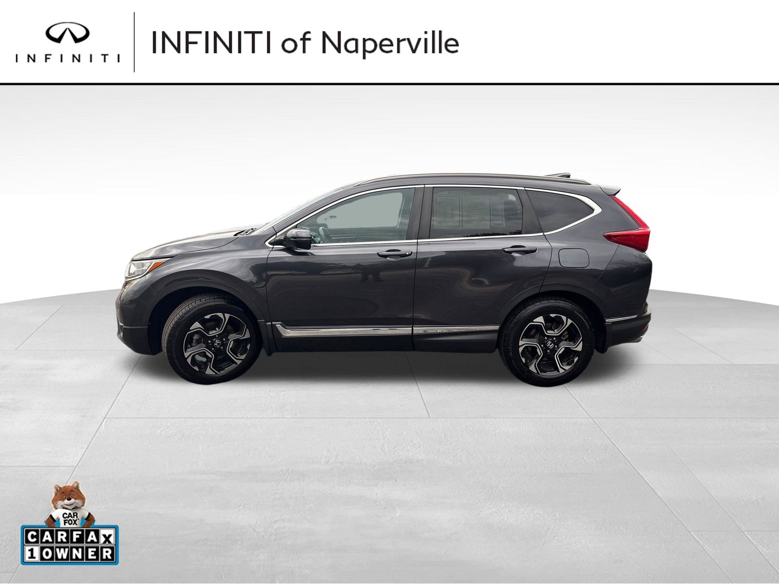 Used 2018 Honda CR-V Touring image 2