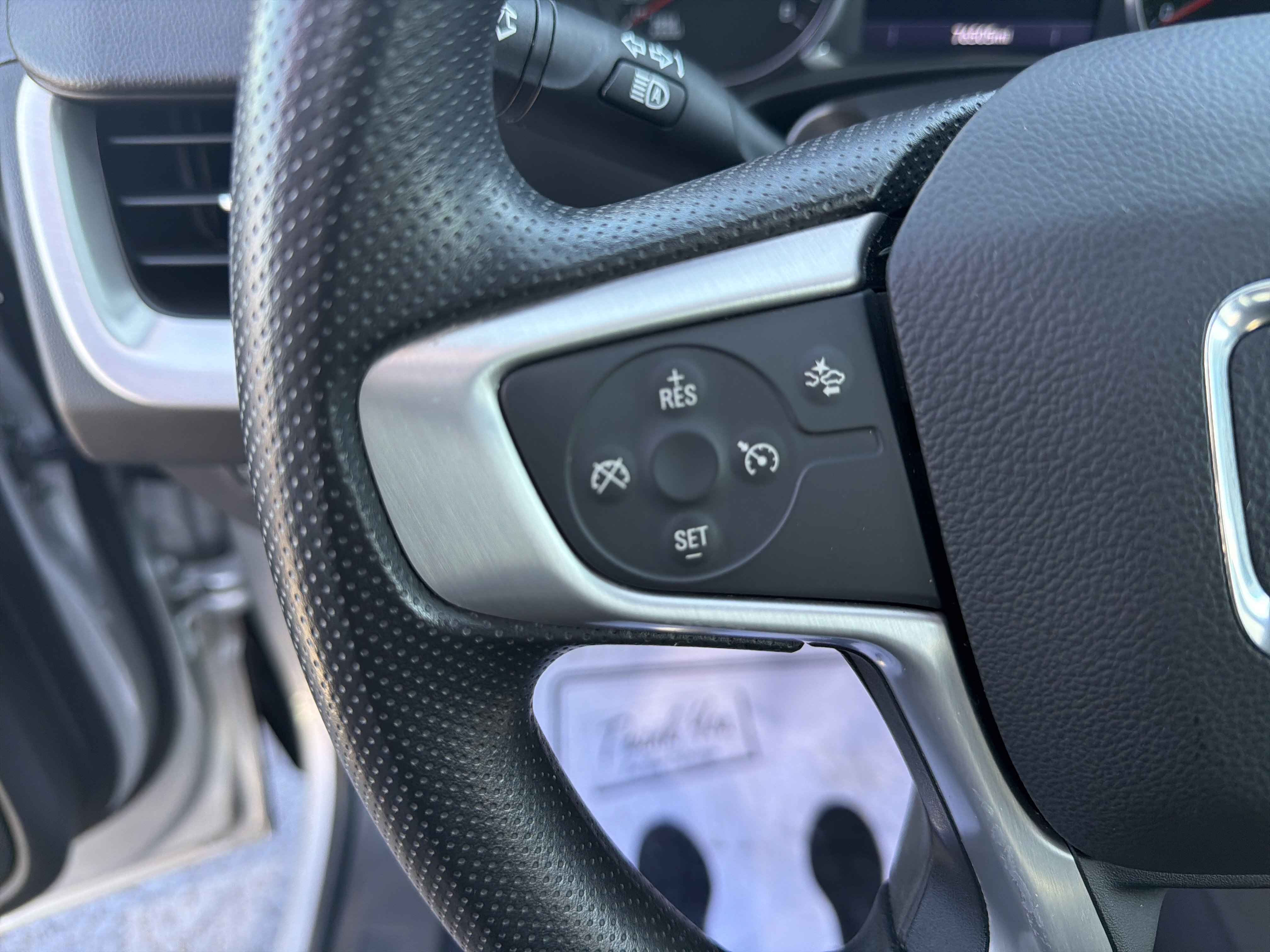 Used 2022 GMC Terrain SLE w/ Driver Convenience Package image 24