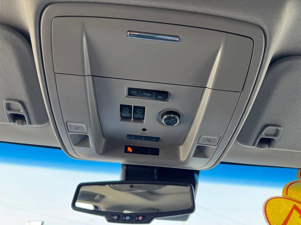 Used 2017 Chevrolet Tahoe Premier image 30