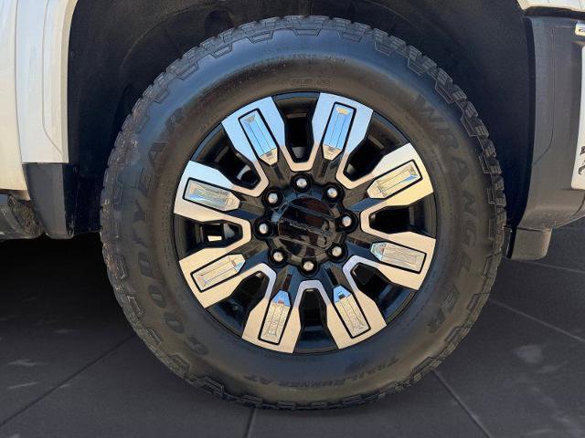 Used 2025 GMC Sierra 2500 Denali w/ Denali Reserve Package AWD/4WD image 14