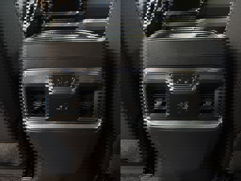 Certified 2022 Chevrolet Silverado 1500 LTZ image 21