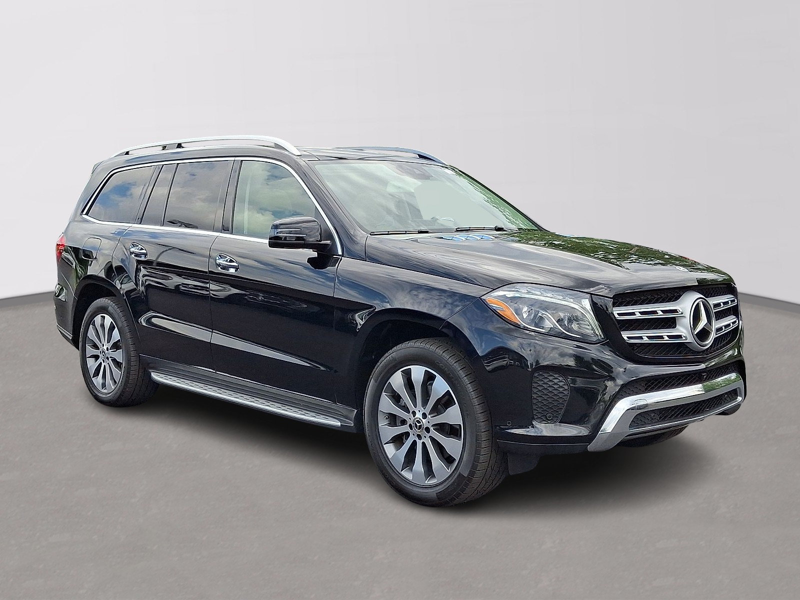 Used 2019 Mercedes-Benz GLS 450 4MATIC image 3