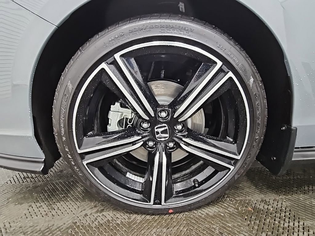New 2025 Honda Accord Sport image 45