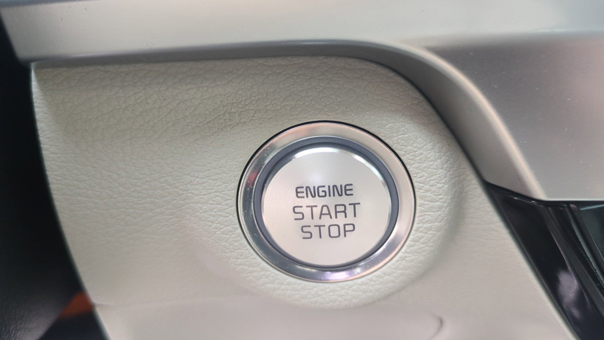 Used 2024 Kia Telluride S w/ S Sunroof Package image 23