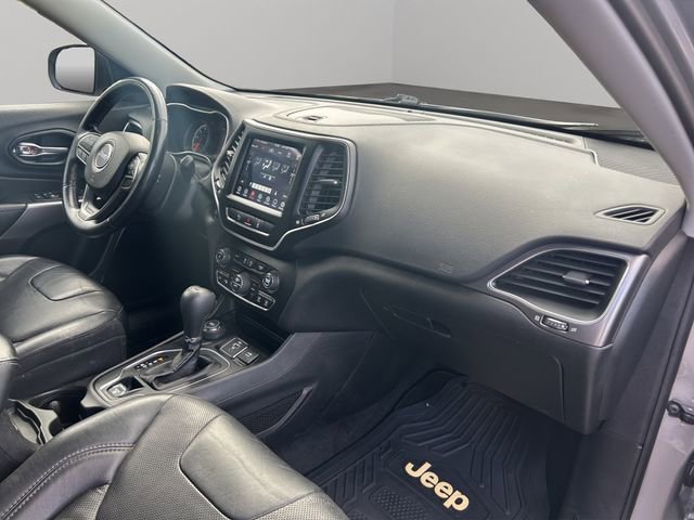 Used 2021 Jeep Cherokee Latitude Lux w/ Comfort/Convenience Group image 28