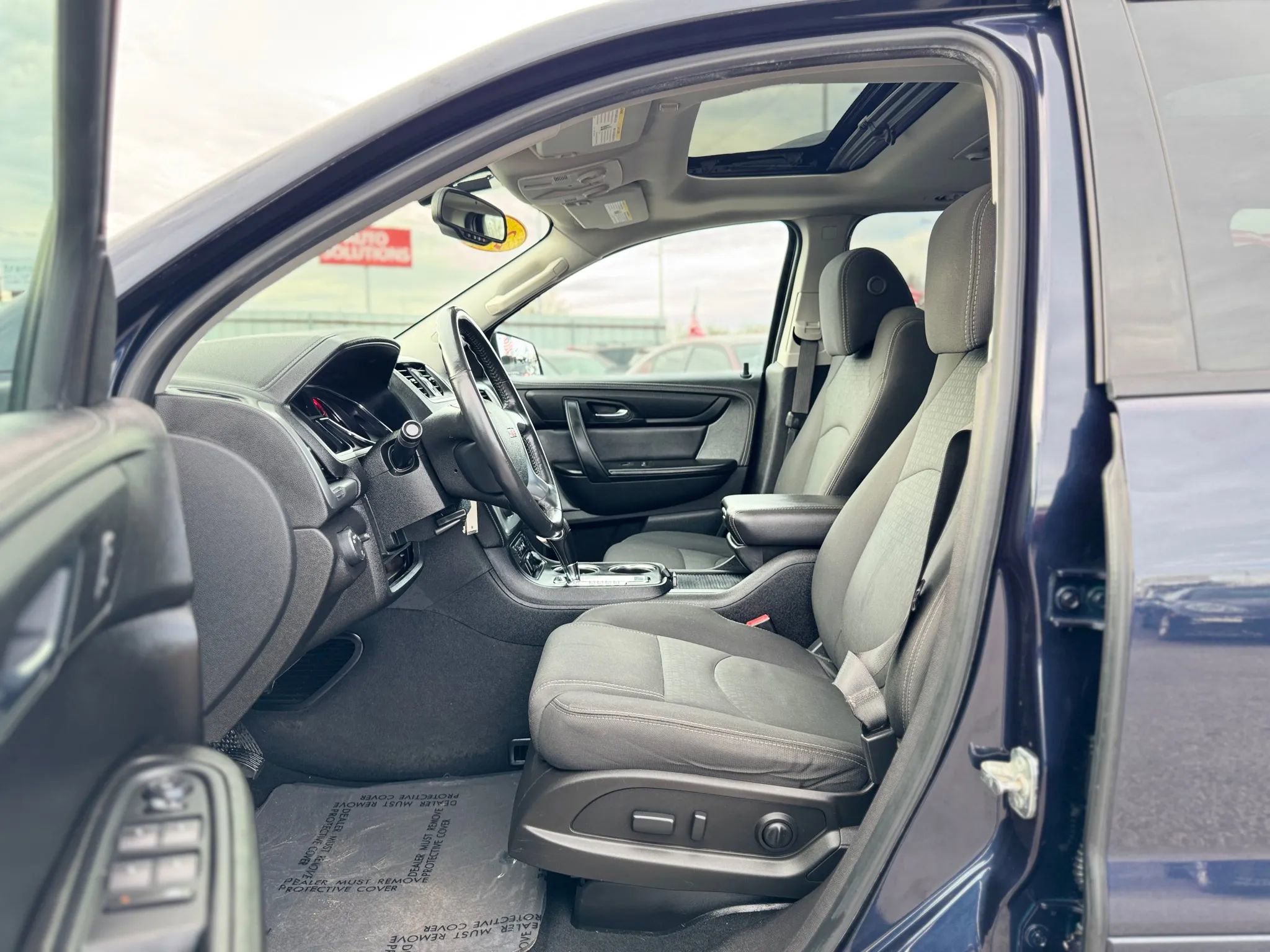 Used 2016 GMC Acadia SLE FWD image 26