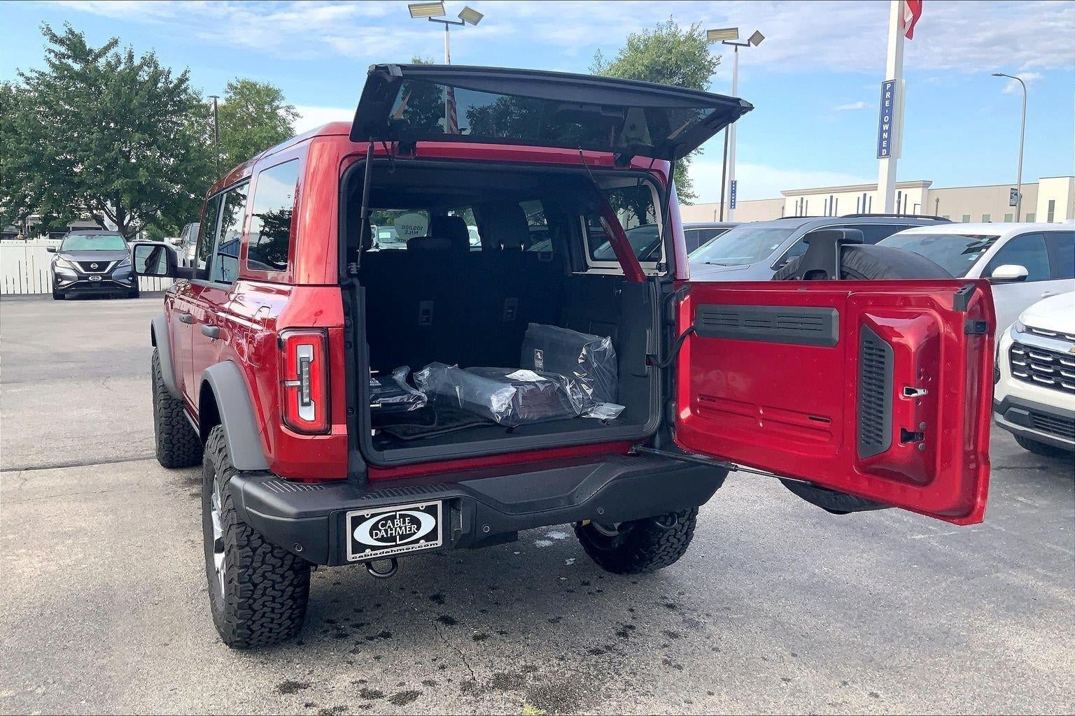 Used 2025 Ford Bronco Badlands AWD/4WD image 4