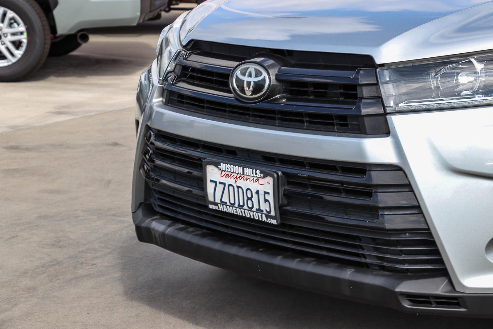 Certified 2017 Toyota Highlander SE w/ Carpet Mat Package image 11