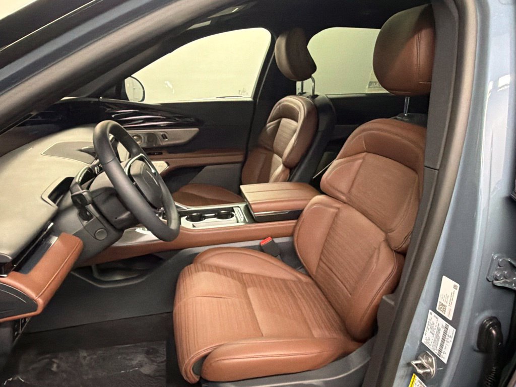 New 2026 Lincoln Nautilus Reserve AWD/4WD image 30