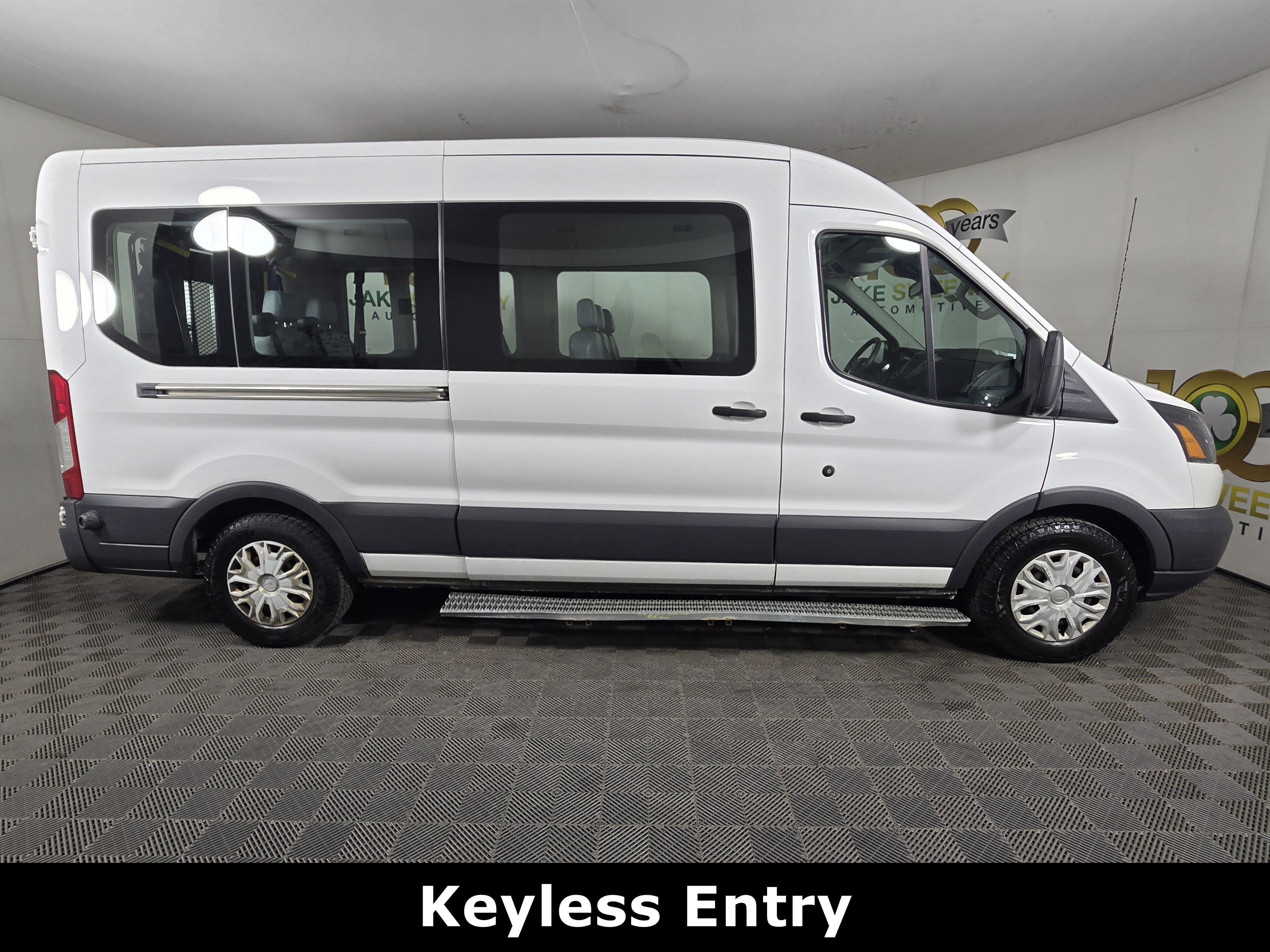 Used 2018 Ford Transit 350 XL RWD image 10