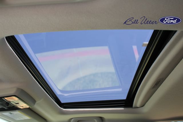 Used 2021 Toyota 4Runner SR5 Premium w/ Moonroof Package RWD image 17