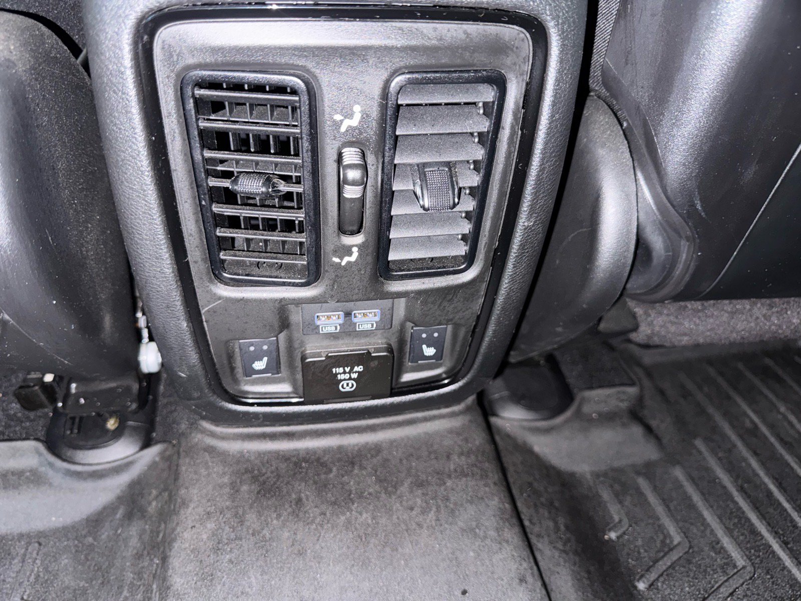 Used 2023 Dodge Durango R/T AWD/4WD image 14