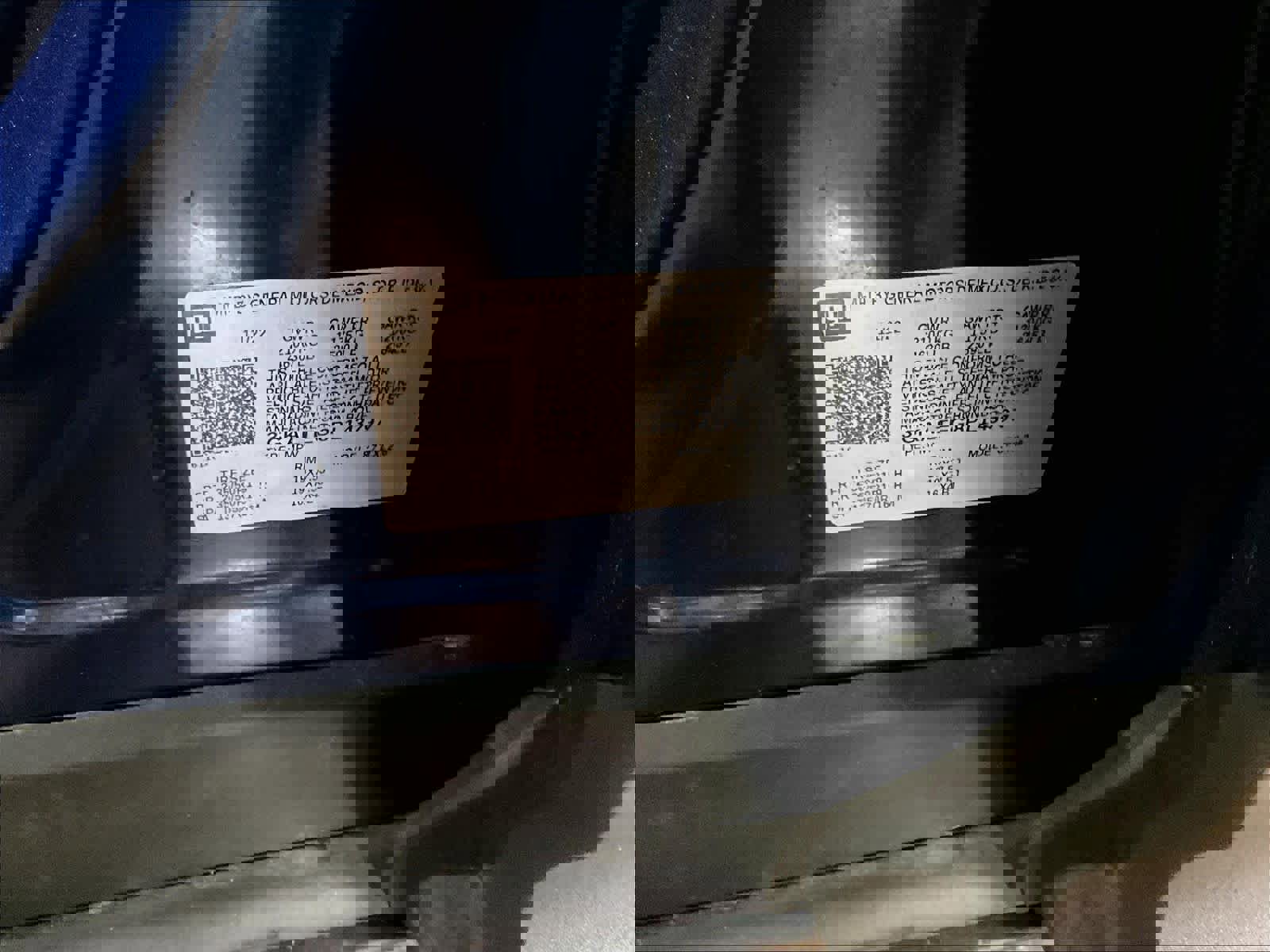 Used 2023 GMC Terrain SLE w/ Driver Convenience Package image 35