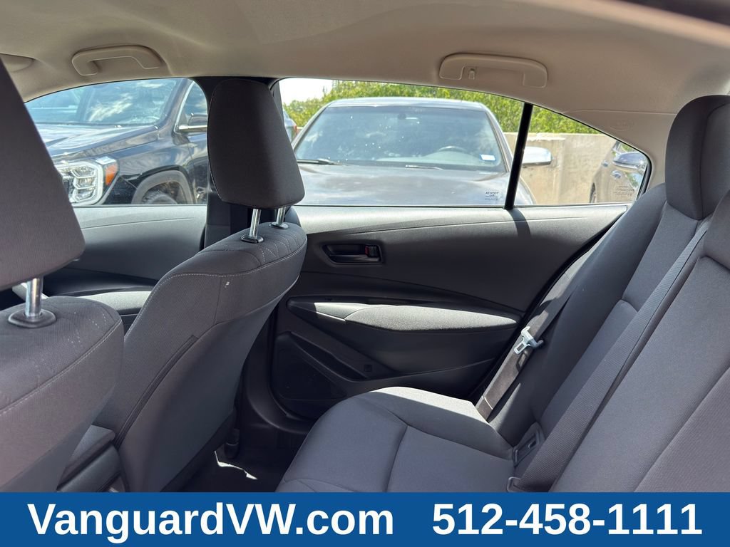Used 2026 Toyota Corolla LE FWD image 24