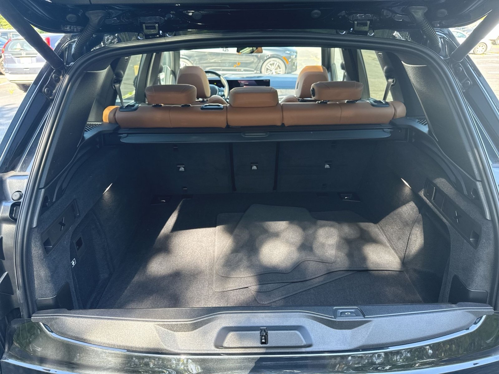 Used 2024 BMW X5 xDrive40i w/ Premium Package AWD/4WD image 28
