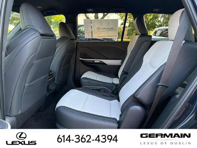 New 2026 Lexus TX 500h AWD image 12