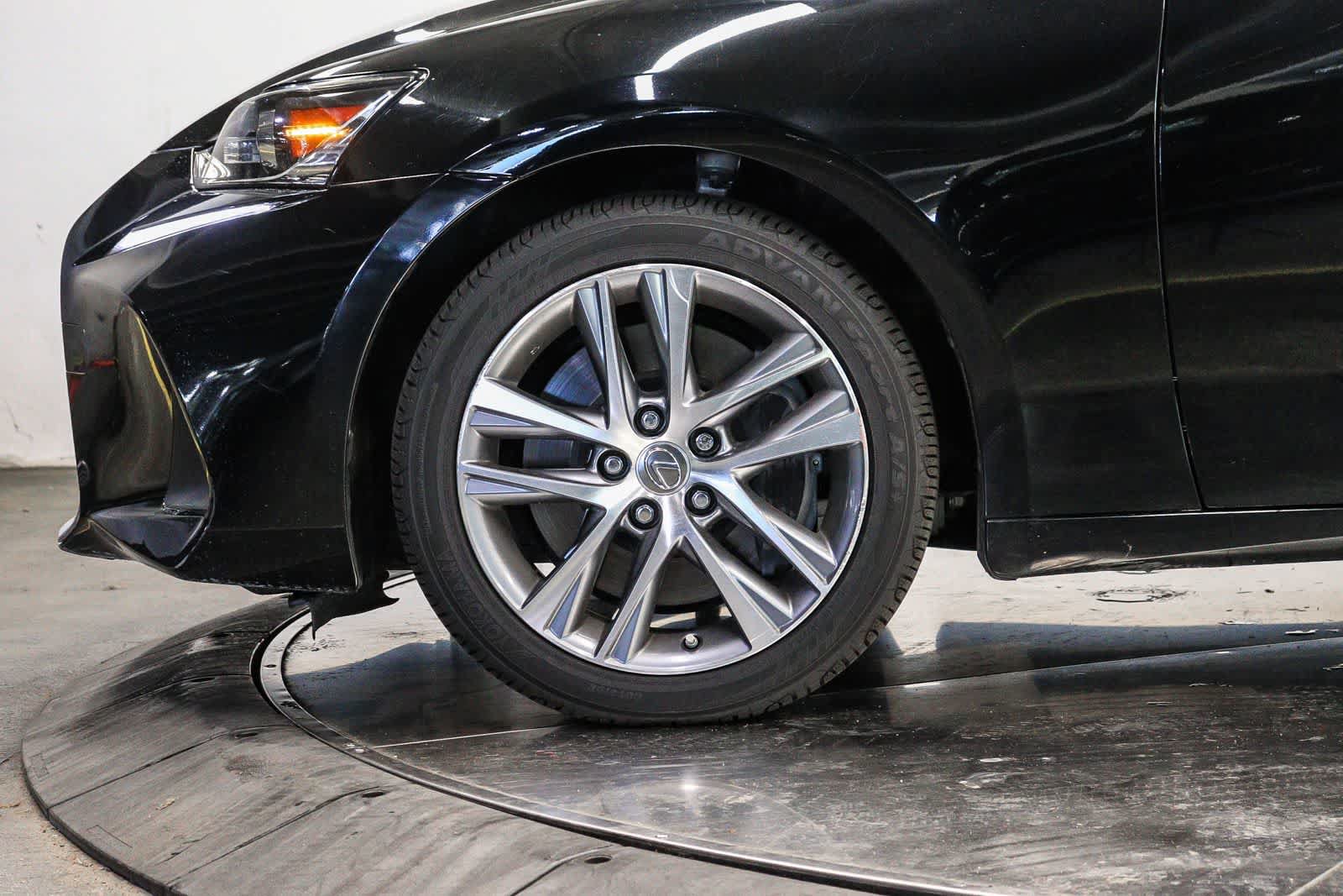 Used 2020 Lexus IS 300 w/ Accessory Package 2 RWD image 9