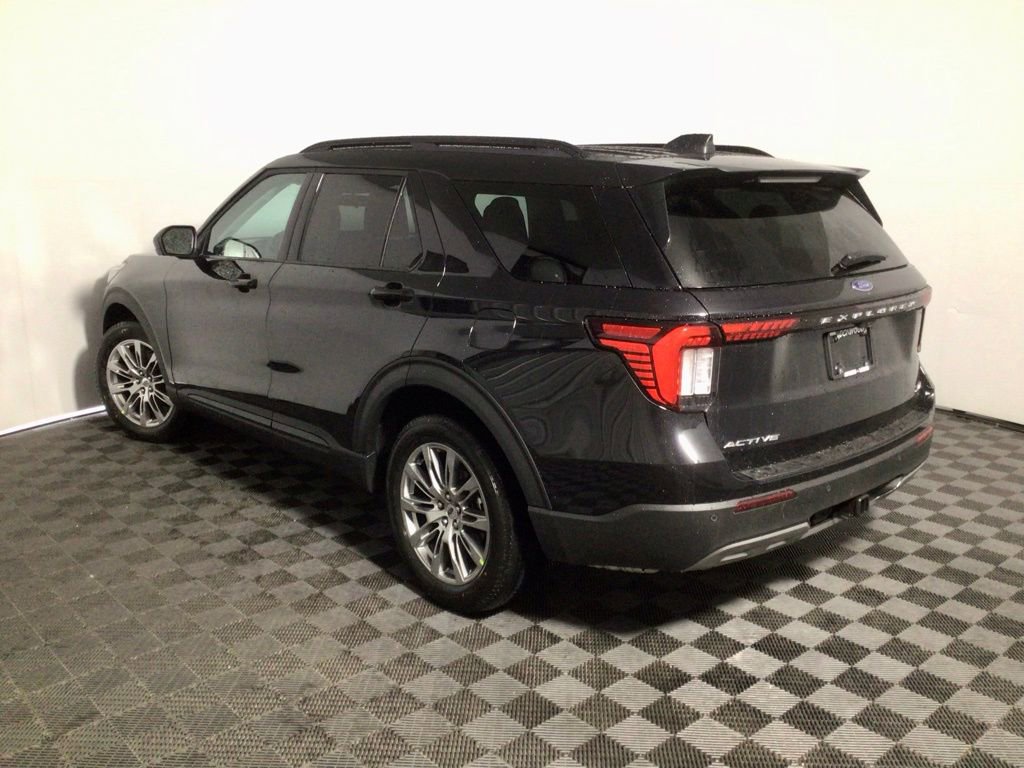 New 2026 Ford Explorer Active w/ Active Comfort Package image 11