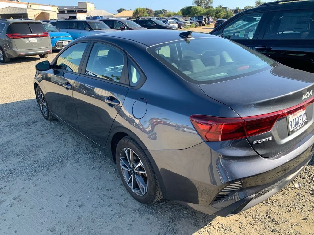 Certified 2023 Kia Forte LXS FWD image 8