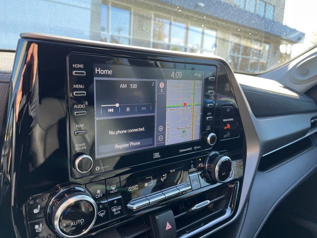 Used 2022 Toyota Highlander Limited image 20