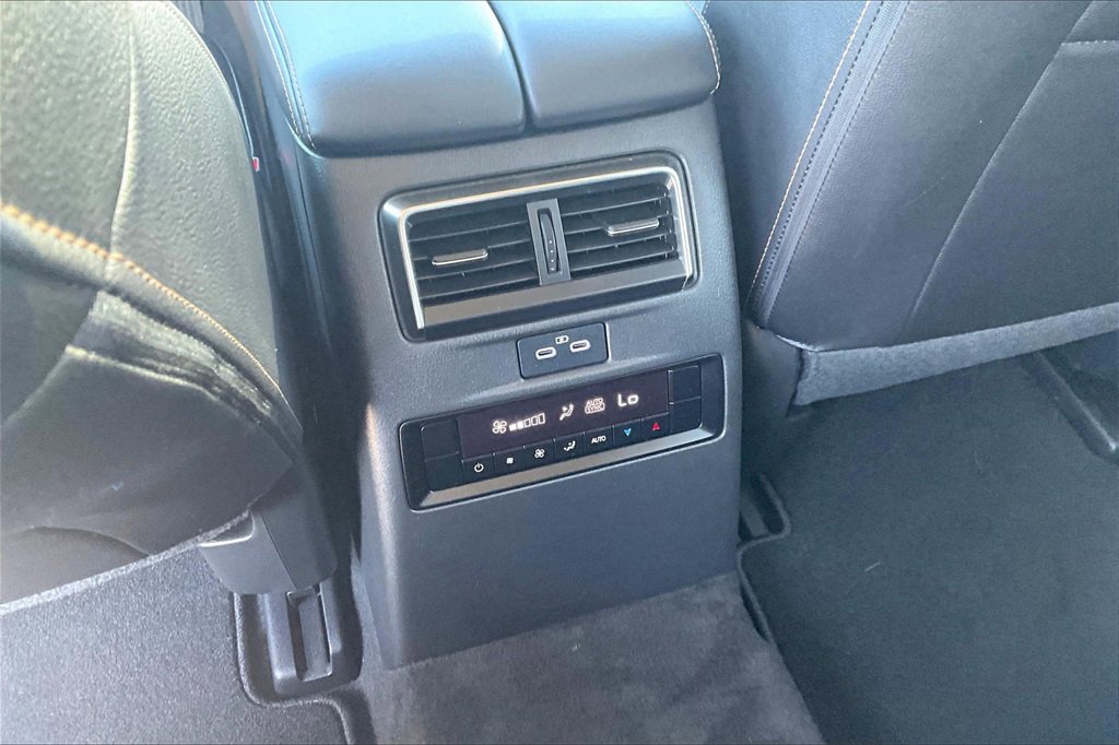 Used 2025 MAZDA CX-90 3.3 Turbo w/ Premium Sport Pkg image 23