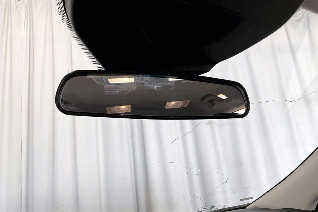 Used 2022 Ford Escape SEL image 17