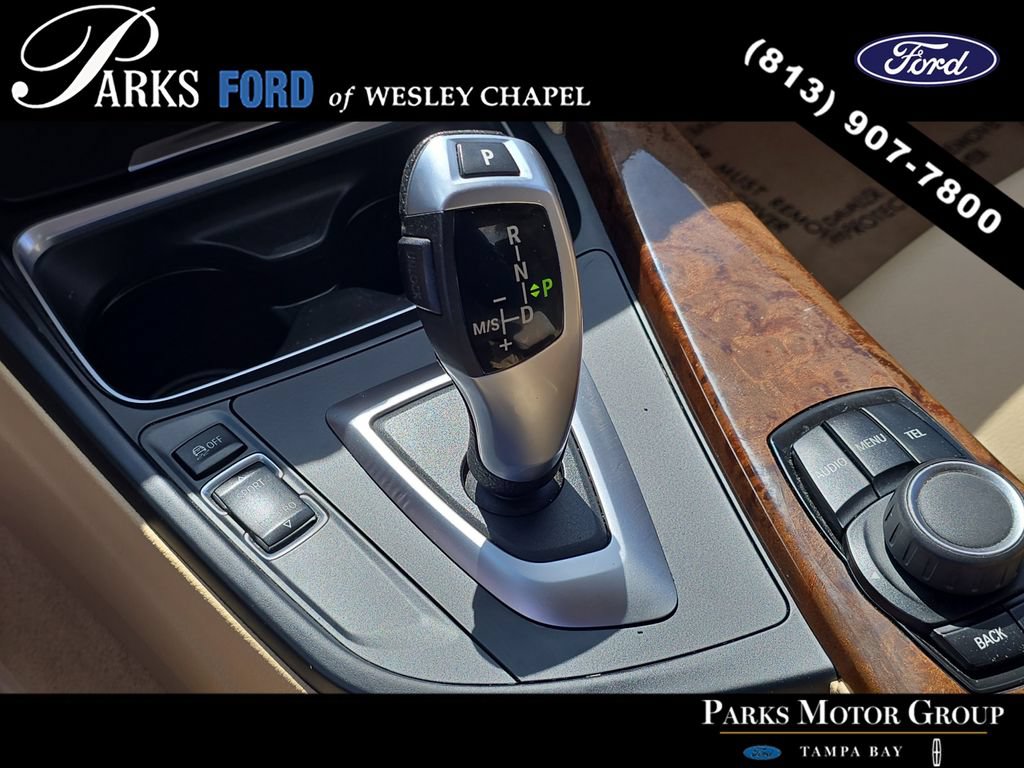 Used 2015 BMW 320i Sedan RWD image 23