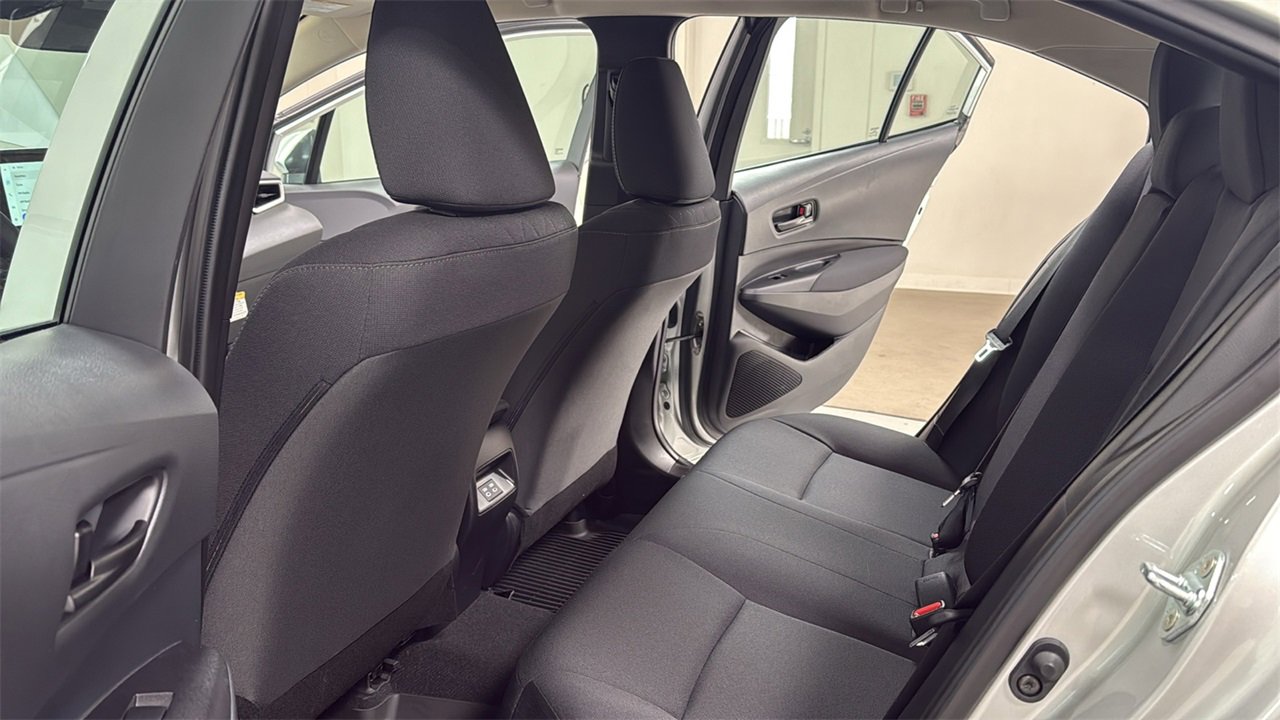 Certified 2025 Toyota Corolla LE image 15