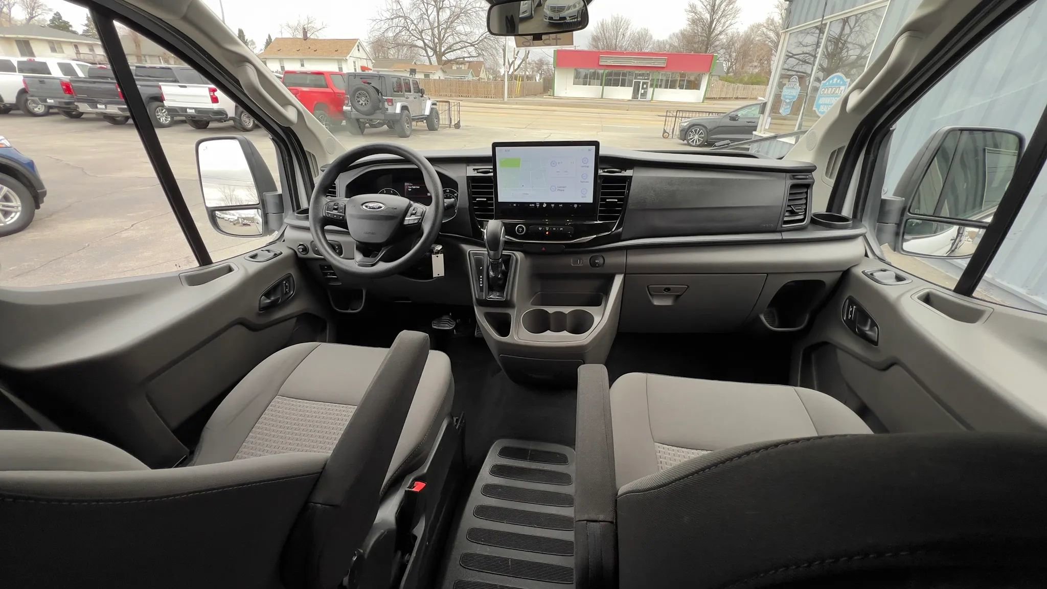 Used 2024 Ford Transit 350 XLT image 14