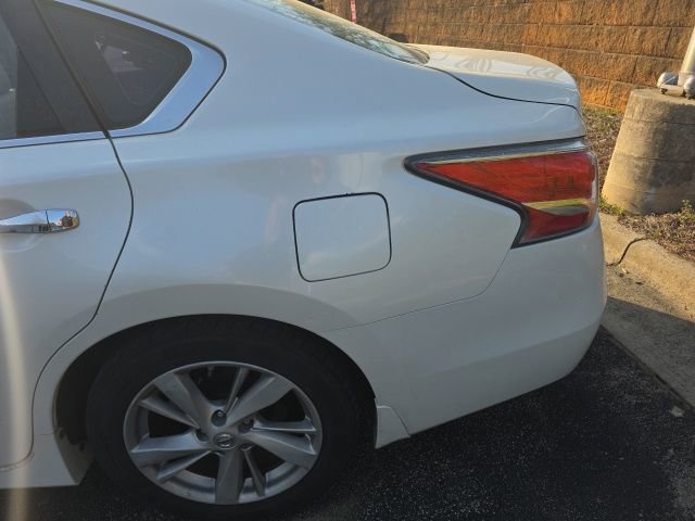 Used 2015 Nissan Altima 2.5 SL w/ Technology Package image 11