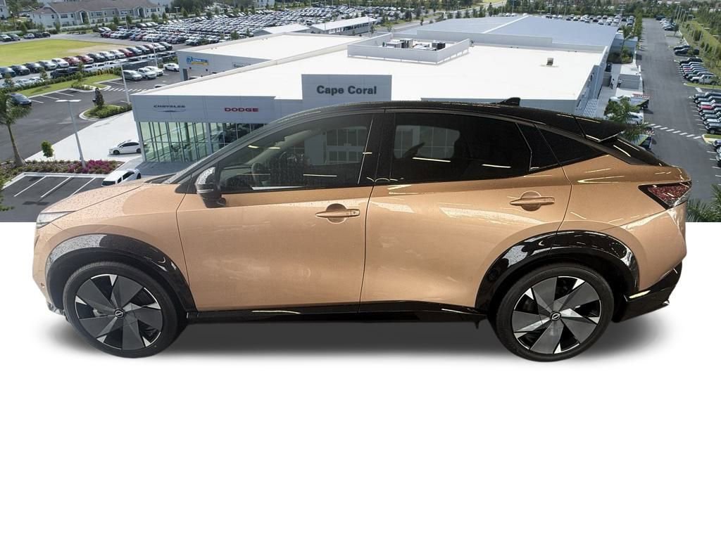Used 2025 Nissan Ariya Platinum image 8