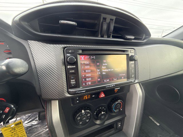 Used 2015 Scion FR-S image 12