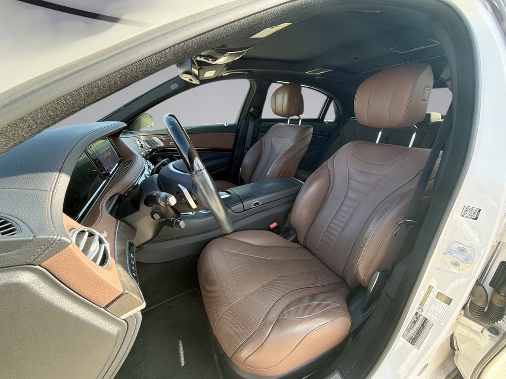 Used 2016 Mercedes-Benz S 550 Sedan image 30