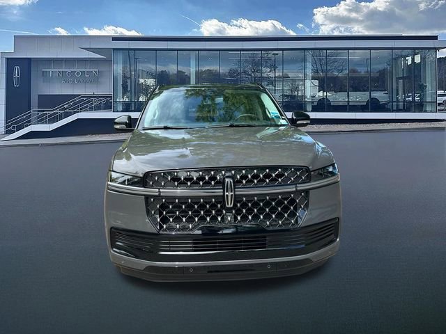 New 2026 Lincoln Navigator Black Label AWD/4WD image 2