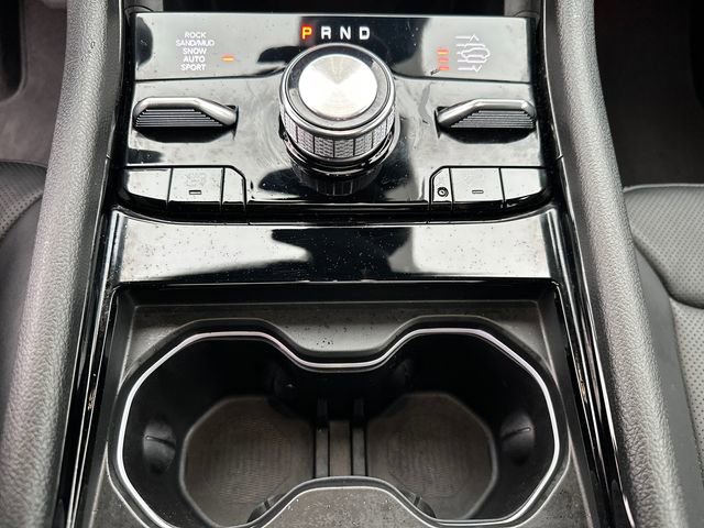 Used 2024 Jeep Grand Cherokee Overland w/ Trailer Tow Package image 37