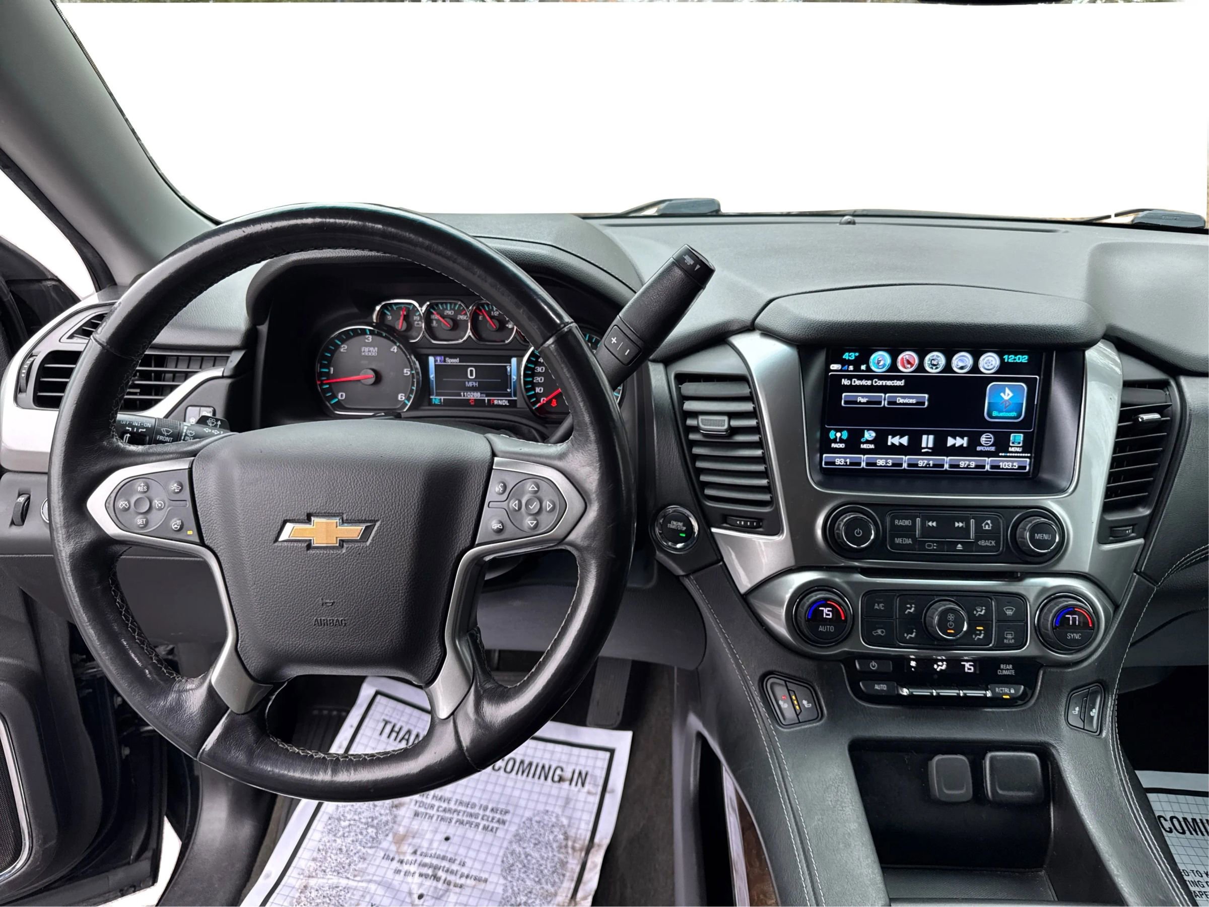 Used 2018 Chevrolet Suburban LT image 25