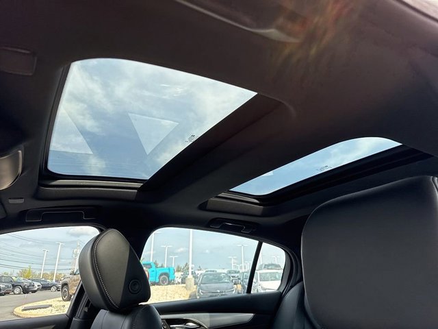 Used 2023 Cadillac CT5 Luxury w/ Sun And Sound Package image 21