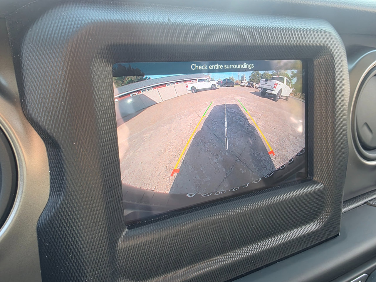 Used 2022 Jeep Wrangler Unlimited Sport image 4