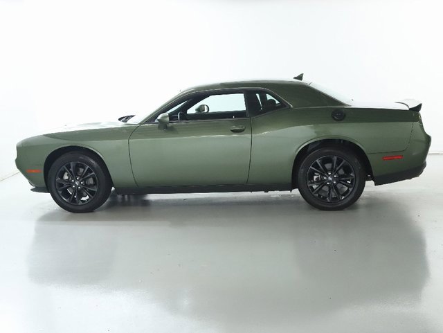 Used 2023 Dodge Challenger SXT w/ Blacktop Package image 35