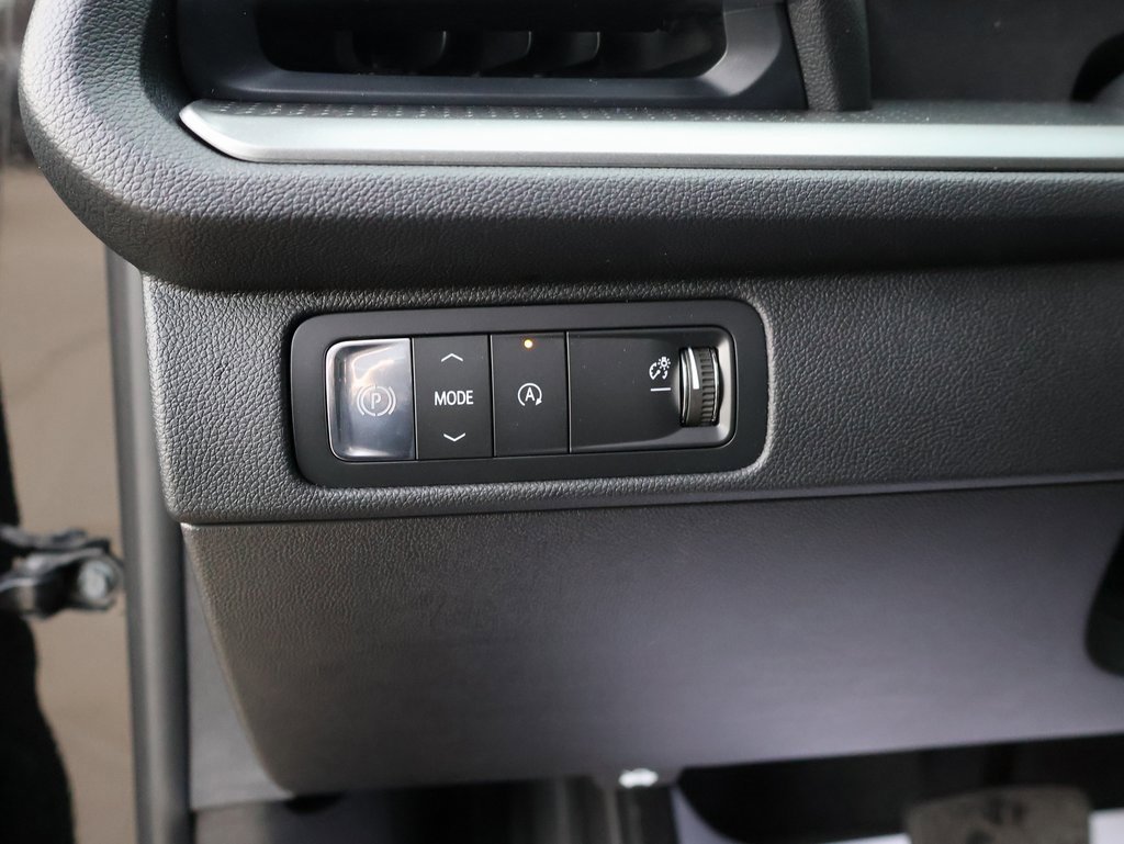 New 2026 Chevrolet Traverse LT image 11