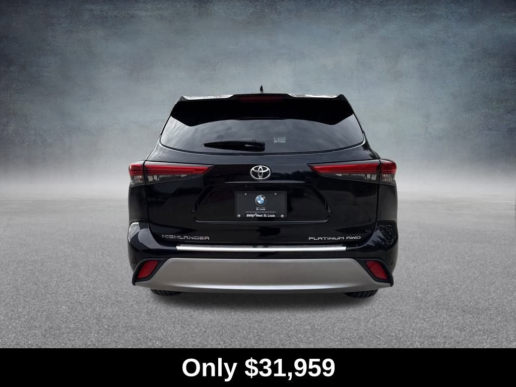 Used 2020 Toyota Highlander Platinum image 4