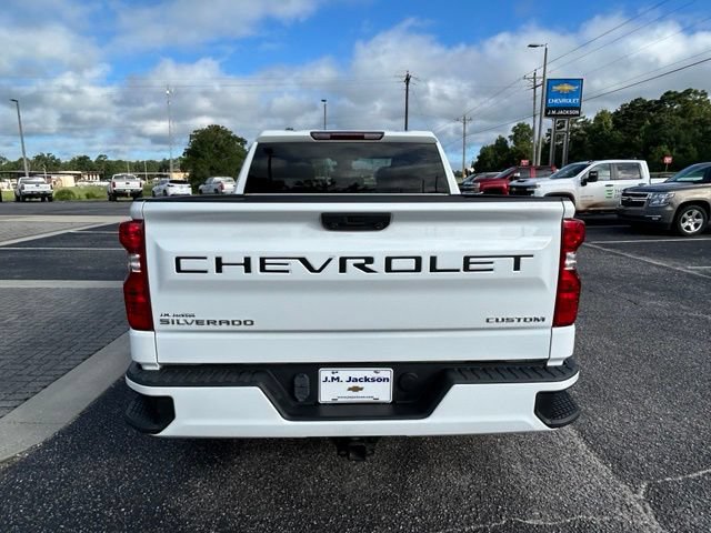 Used 2023 Chevrolet Silverado 1500 Custom AWD/4WD image 3