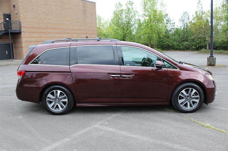 Used 2014 Honda Odyssey Touring Elite image 5