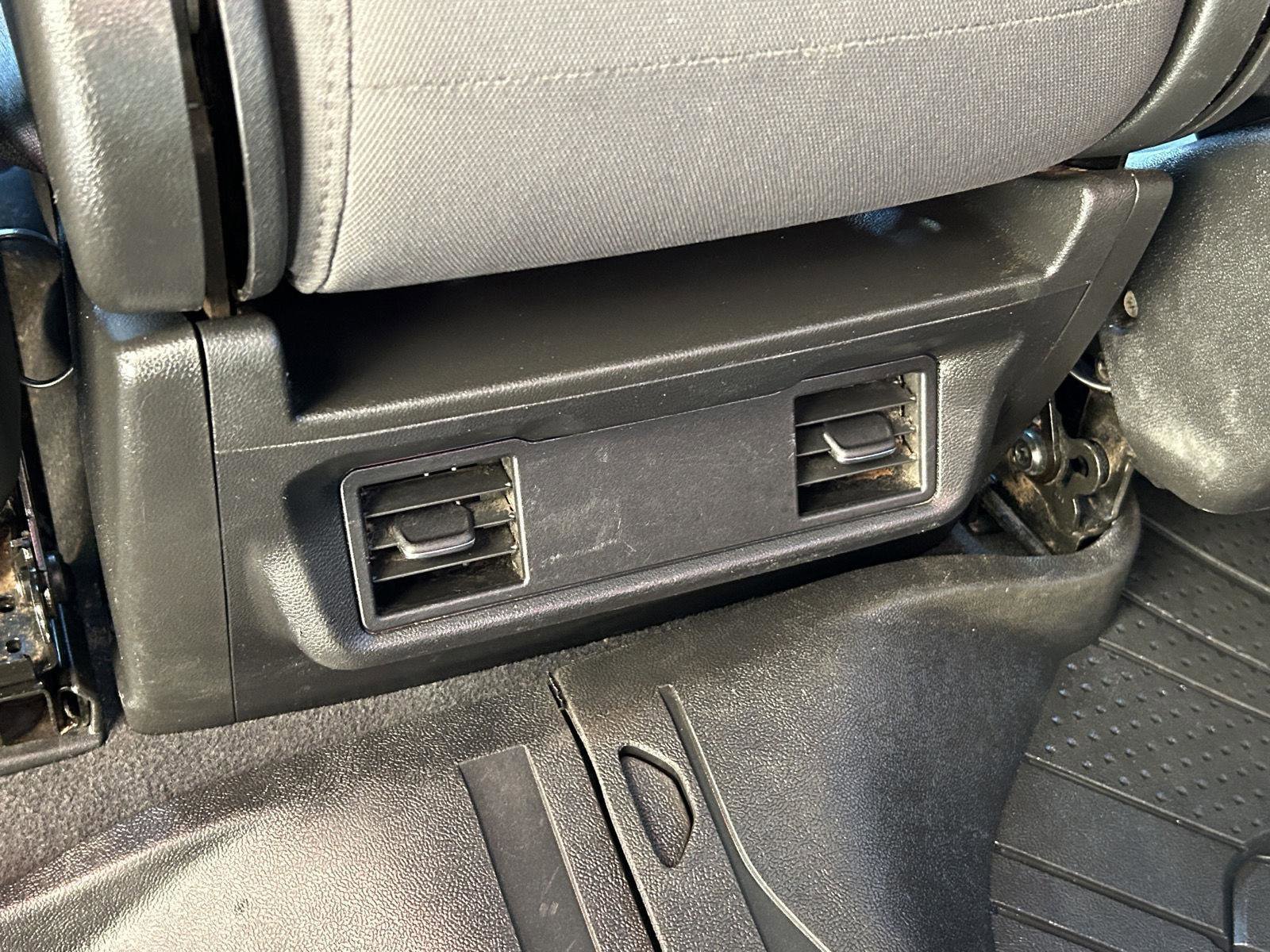 Used 2023 Chevrolet Silverado 2500 LT image 19