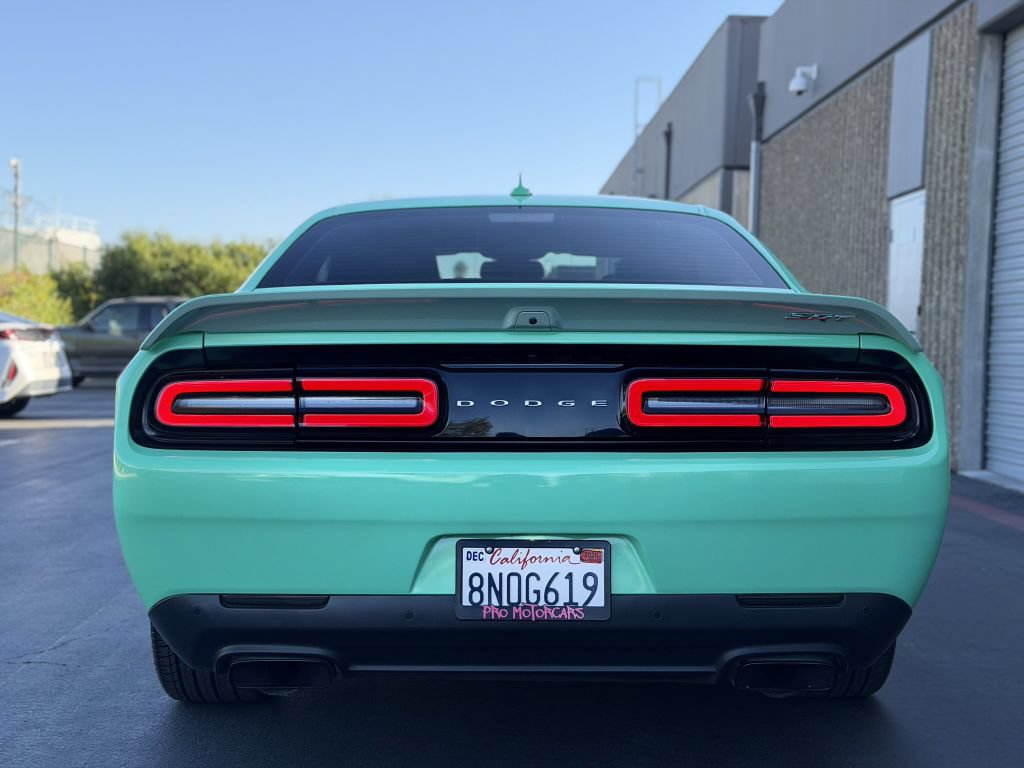 Used 2016 Dodge Challenger SRT Hellcat RWD image 17