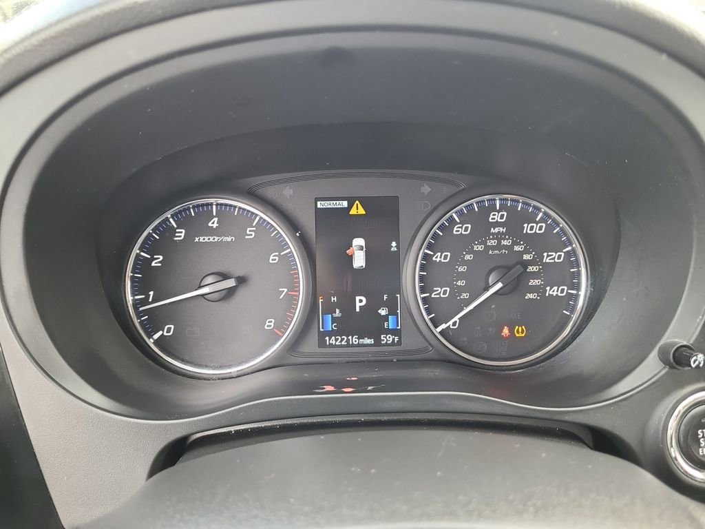 Used 2019 Mitsubishi Outlander SEL AWD/4WD image 25