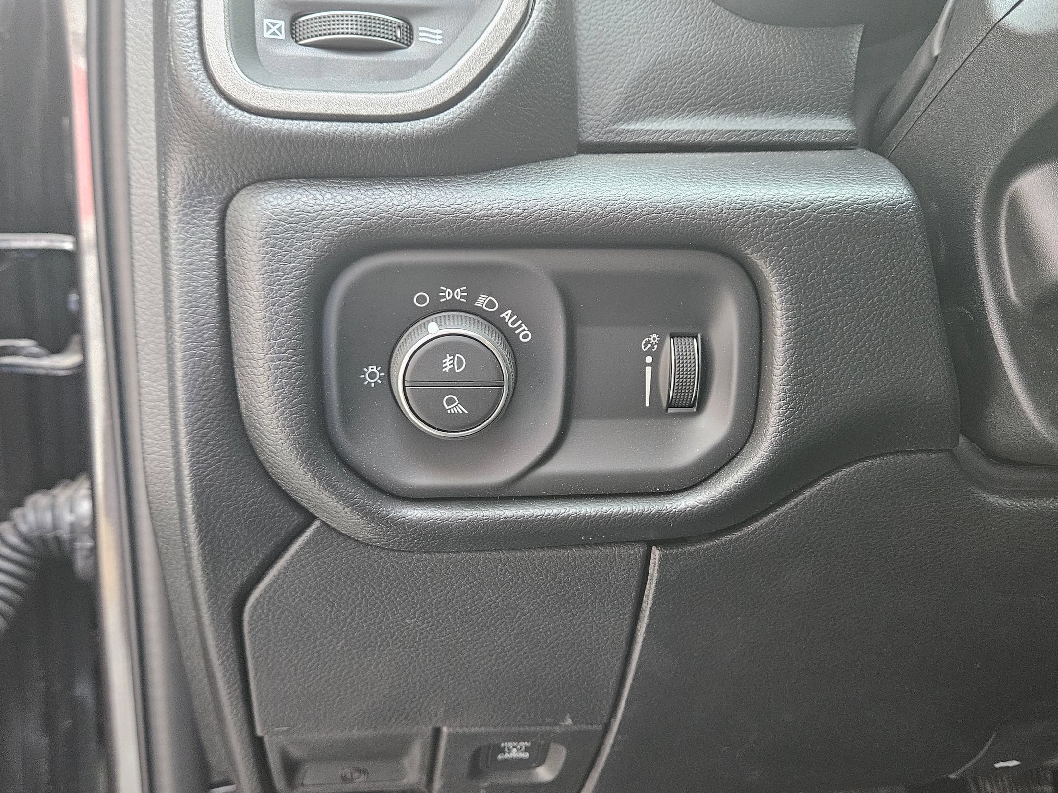 New 2026 RAM 2500 Tradesman AWD/4WD image 17